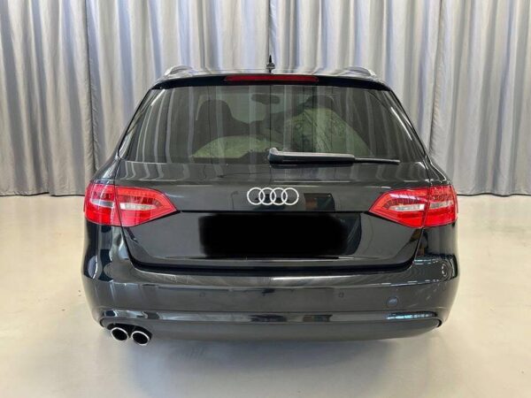 Audi A4 Avant 2.0 TDI – Image 9