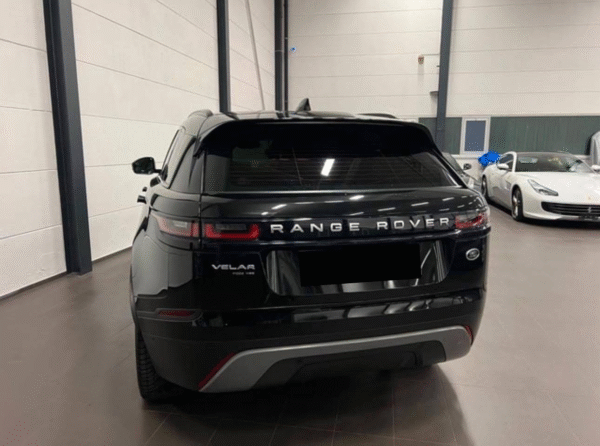 LAND ROVER Range Rover Velar P300 – 301 CH – Image 10
