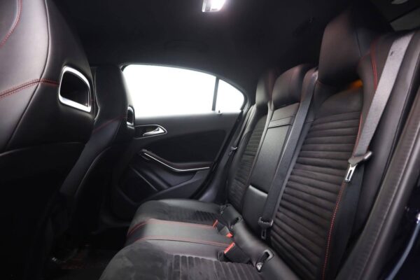 Mercedes-Benz A-Klasse A180 – 2xAMG – Garantie 4 Ans – Image 9