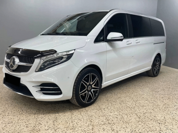 Mercedes-Benz V-Klasse V300d 4MATIC AMG – Image 3