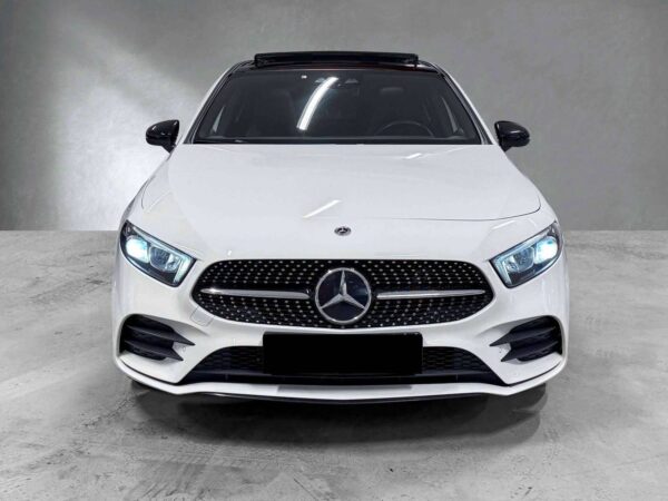 Mercedes-Benz A250e AMG Édition – 2021