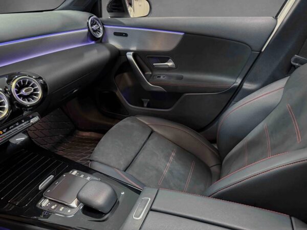 Mercedes-Benz A250e AMG Édition – 2021 – Image 17
