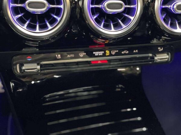 Mercedes-Benz Classe A 200 AMG Édition - 163 CH – Automatique – Essence – Image 23