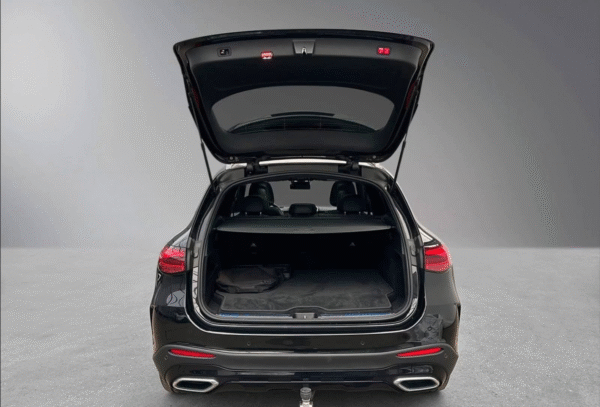 Mercedes-Benz GLC 300de 4MATIC AMG Edition – 2023 – Image 9
