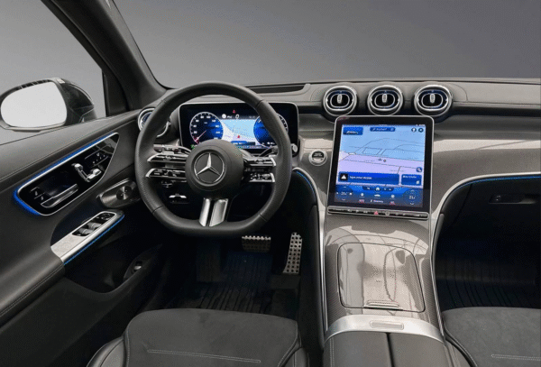 Mercedes-Benz GLC 300de 4MATIC AMG Edition – 2023 – Image 7