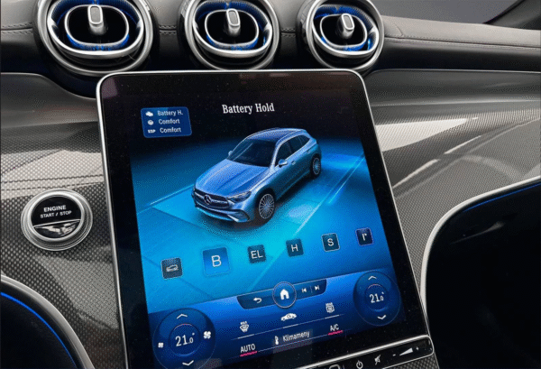 Mercedes-Benz GLC 300de 4MATIC AMG Edition – 2023 – Image 13