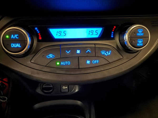 Toyota Yaris Hybrid GR - 2020 | 49 500 km | 135 CH – Image 16