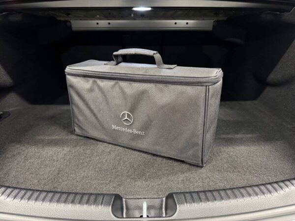 Mercedes-Benz C-Klasse 300e AMG - 2022 – Image 23