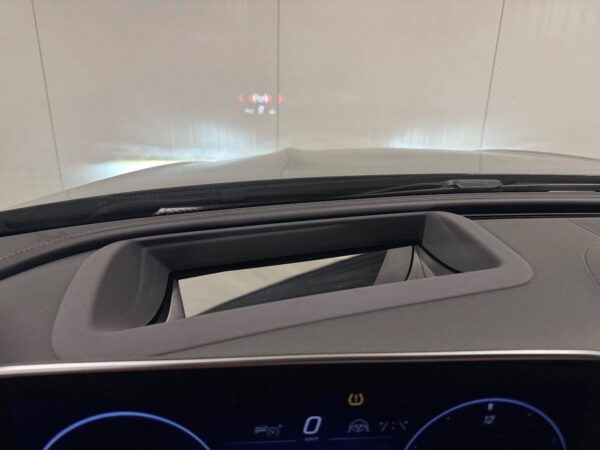 Mercedes-Benz C-Klasse 300e AMG - 2022 – Image 25