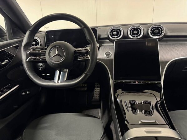 Mercedes-Benz C-Klasse 300e AMG - 2022 – Image 13