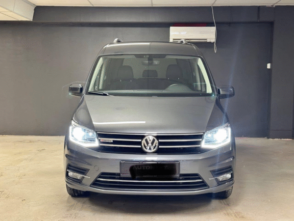 Volkswagen Golf 2.0 TDI 150 – Image 4