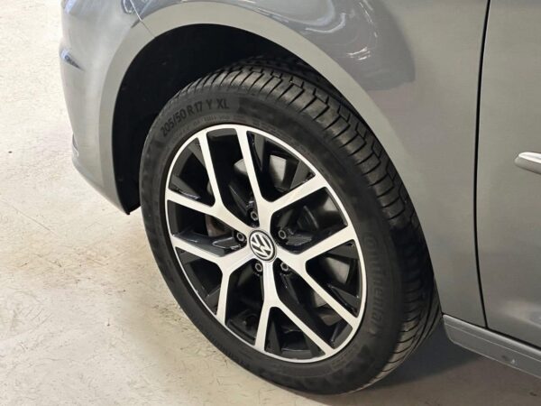Volkswagen Golf 2.0 TDI 150 – Image 17