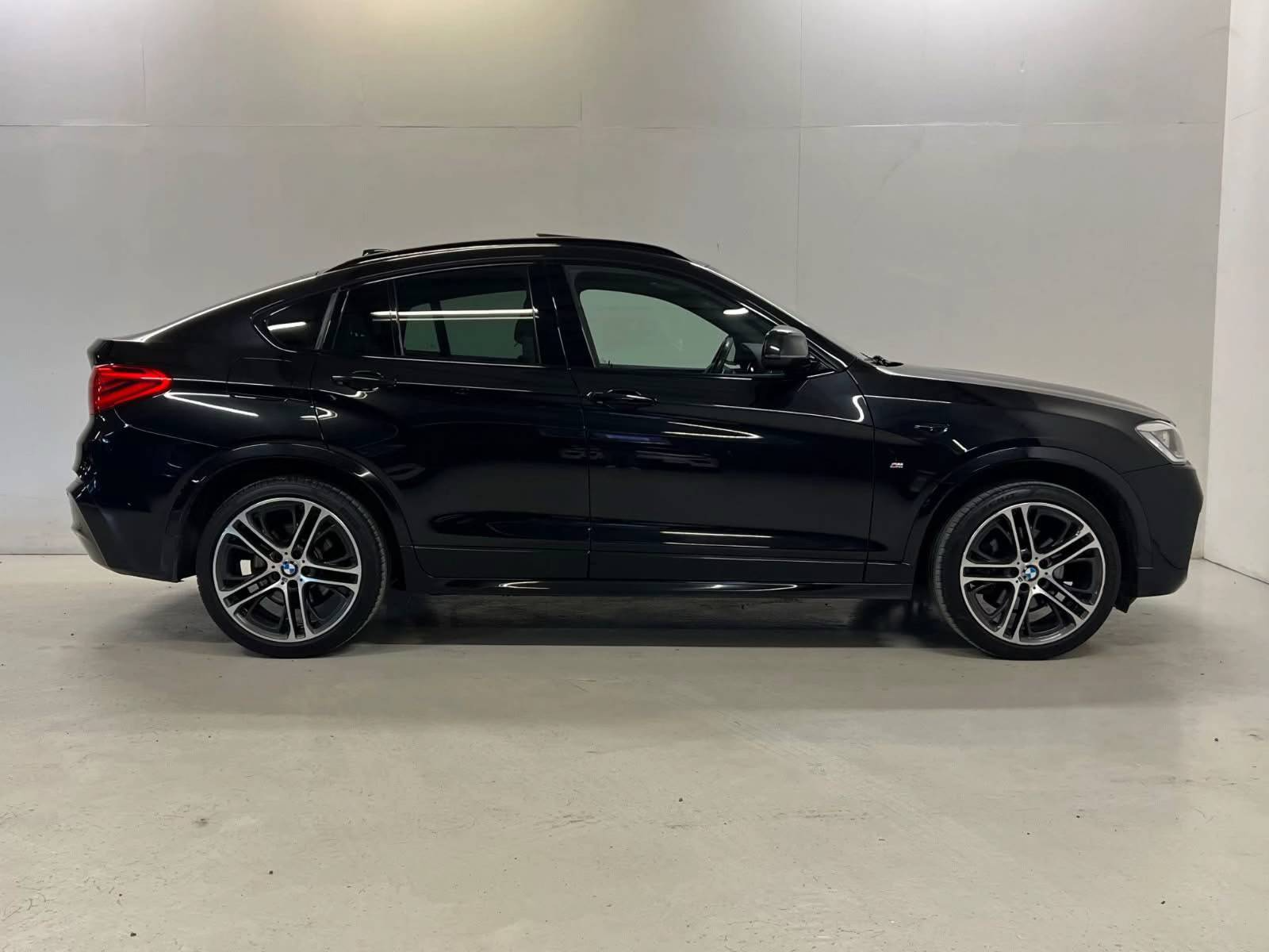 BMW X4 20d xDrive M-SPORT - 2015 – Image 9