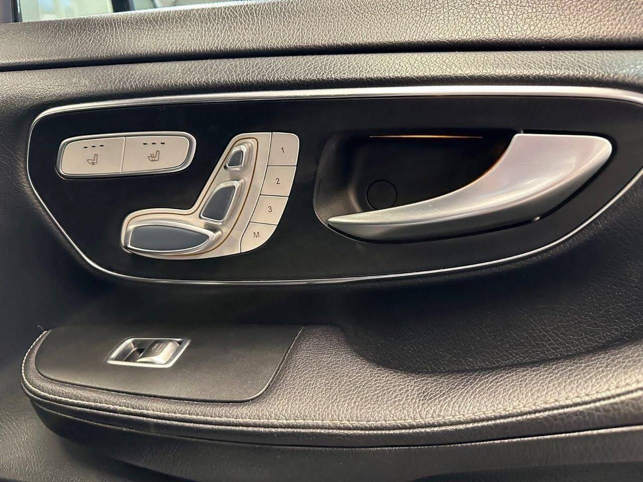 Mercedes Classe V 250d AMG 4Matic (2016) – Image 11