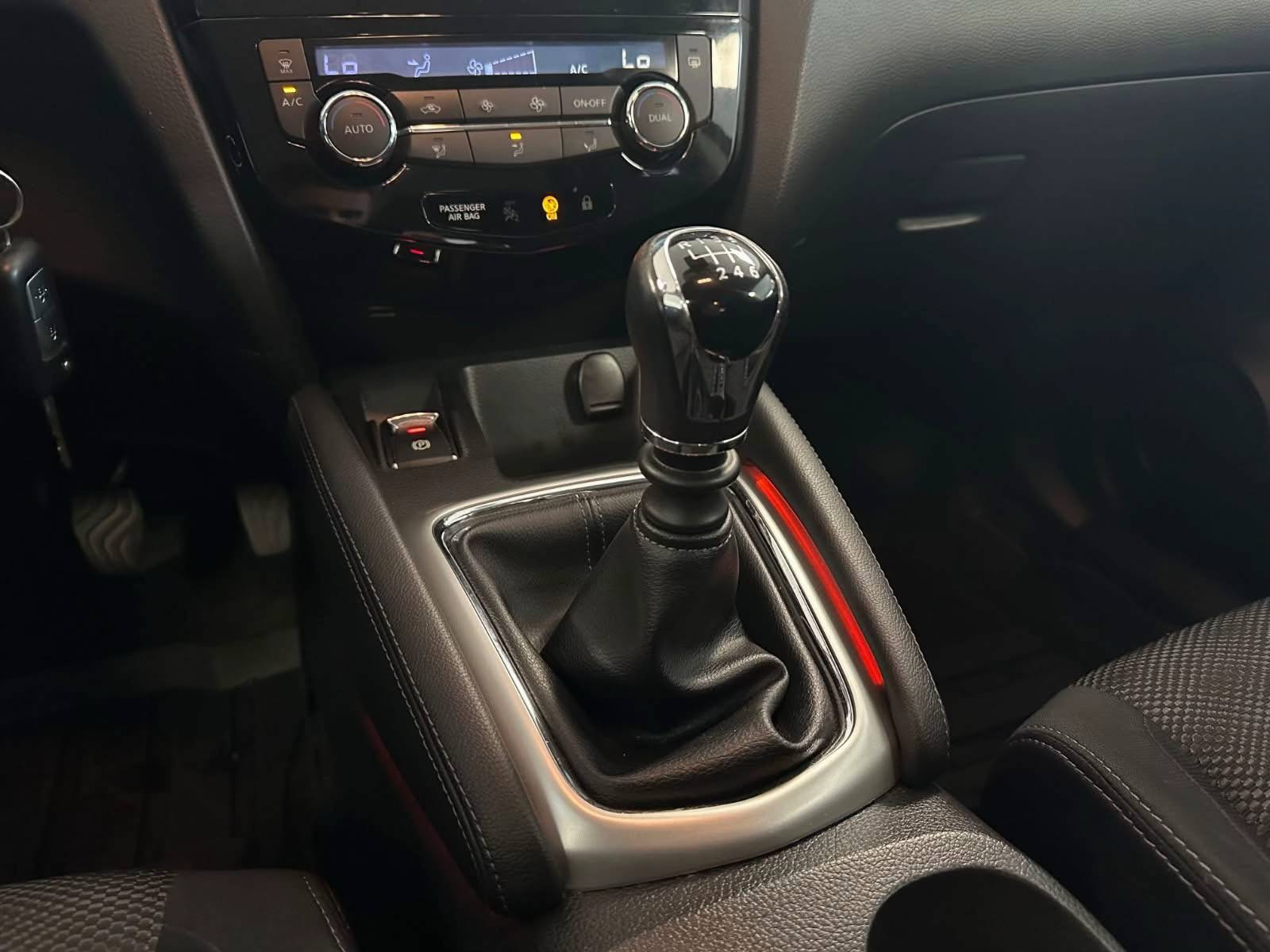 Nissan Qashqai 1.2 DIG-T | Essence | 2014 – Image 18