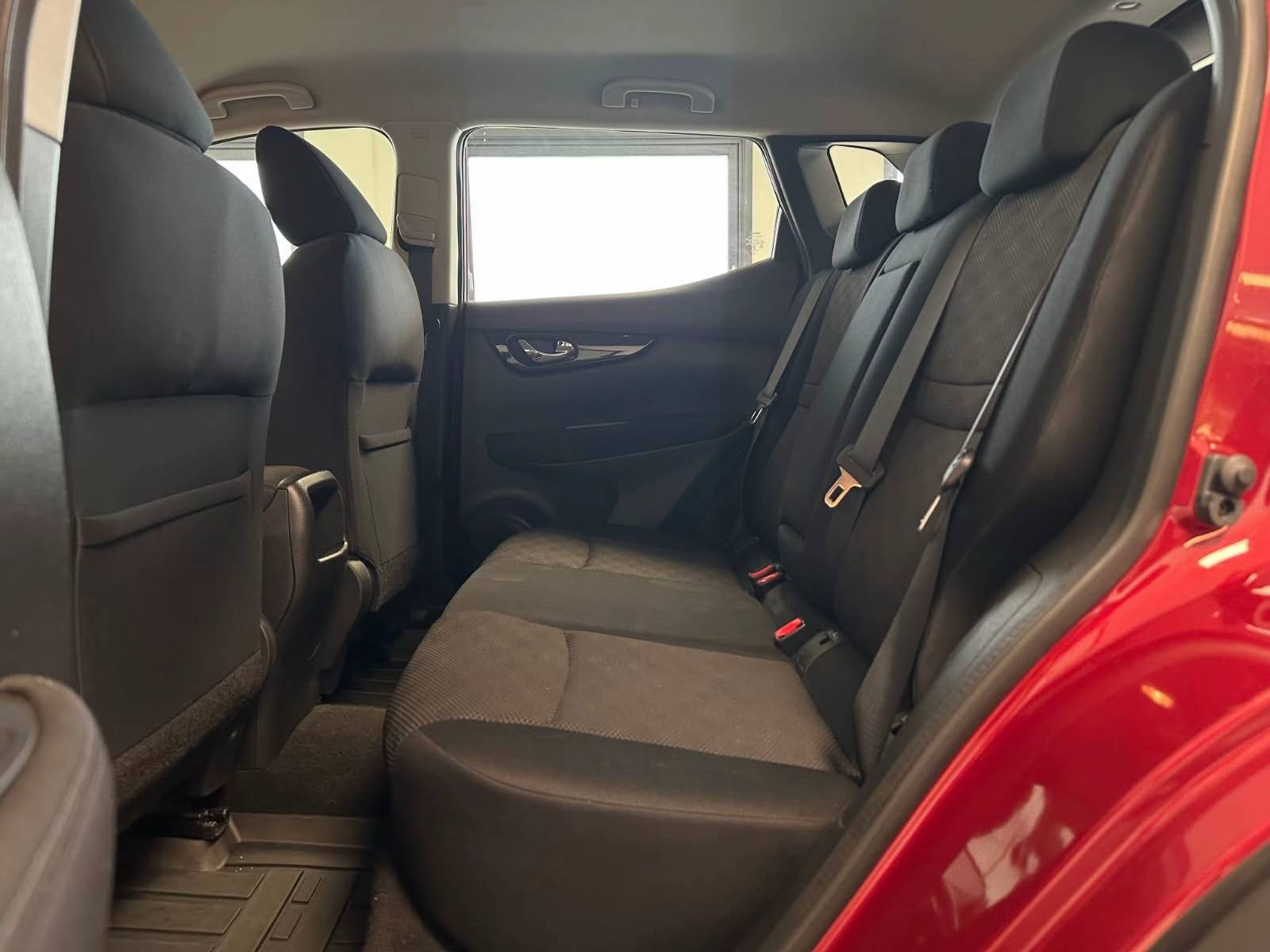 Nissan Qashqai 1.2 DIG-T | Essence | 2014 – Image 9