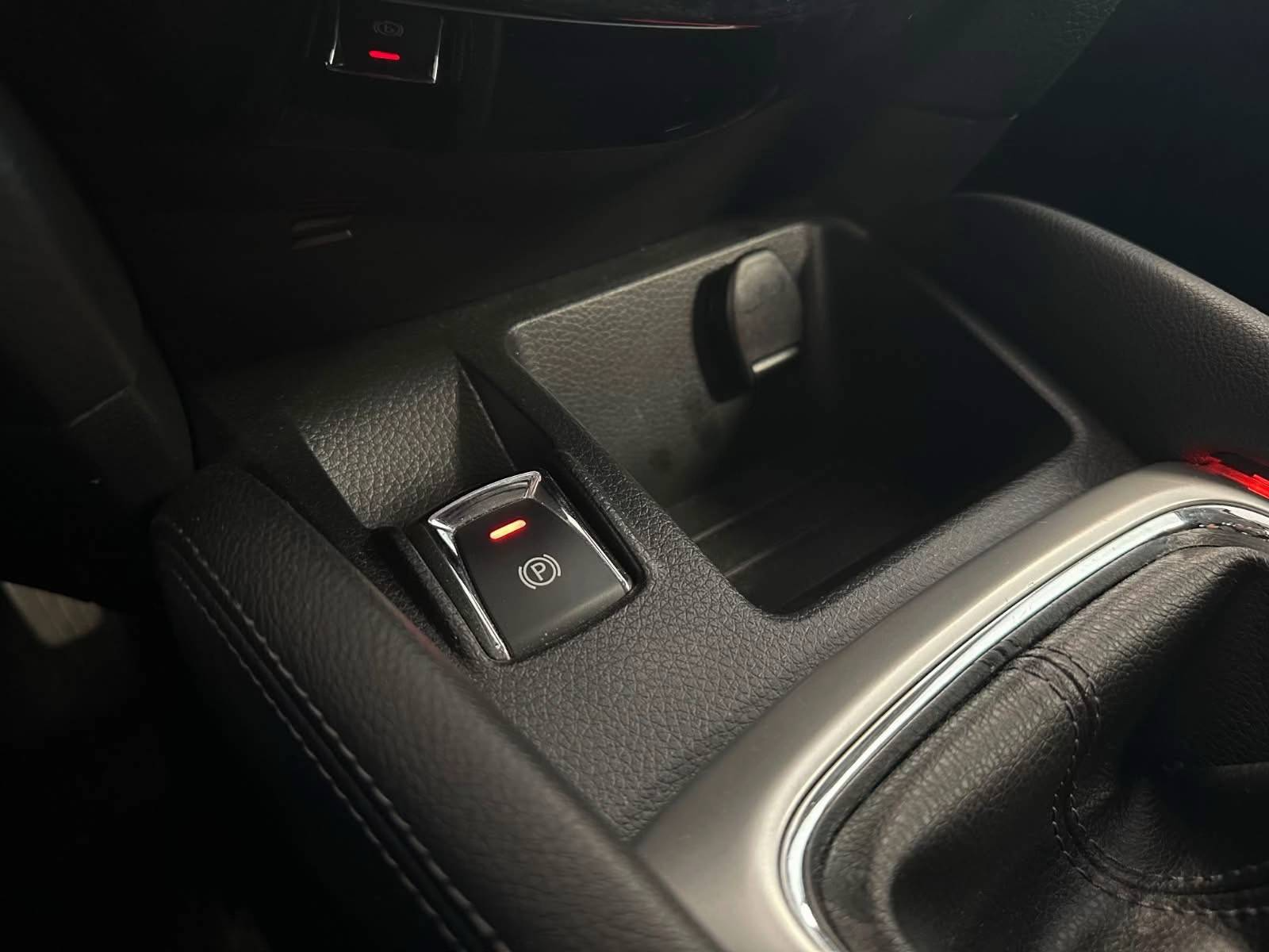 Nissan Qashqai 1.2 DIG-T | Essence | 2014 – Image 16