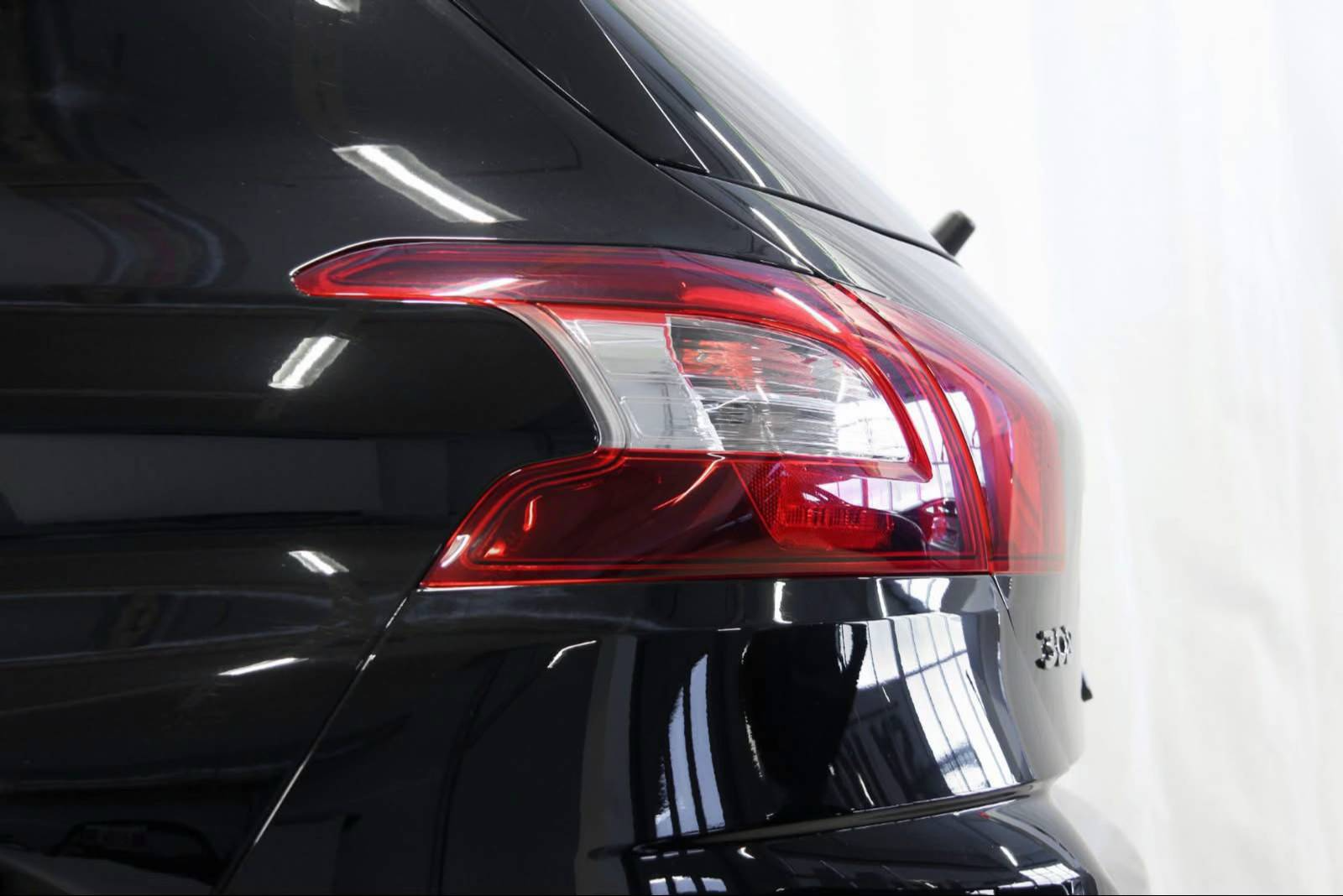 Peugeot 308 GTI – 272 CH – 2016 – Image 34