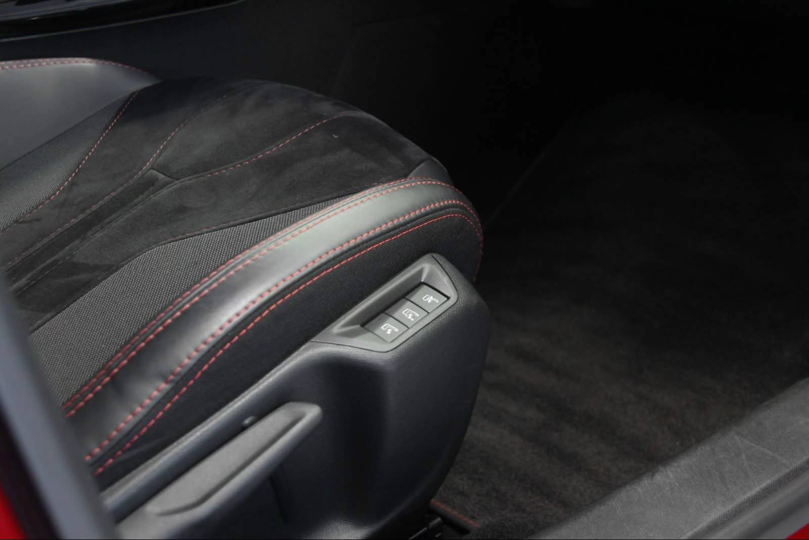 Peugeot 308 GTI – 272 CH – 2016 – Image 23