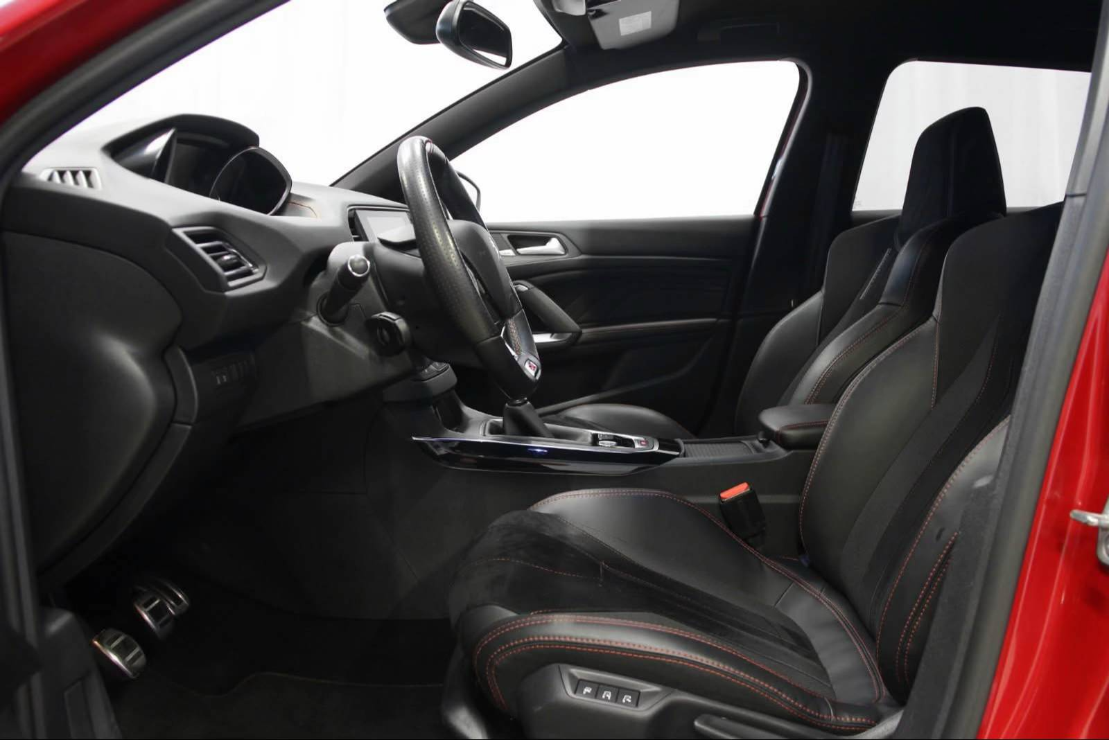 Peugeot 308 GTI – 272 CH – 2016 – Image 7