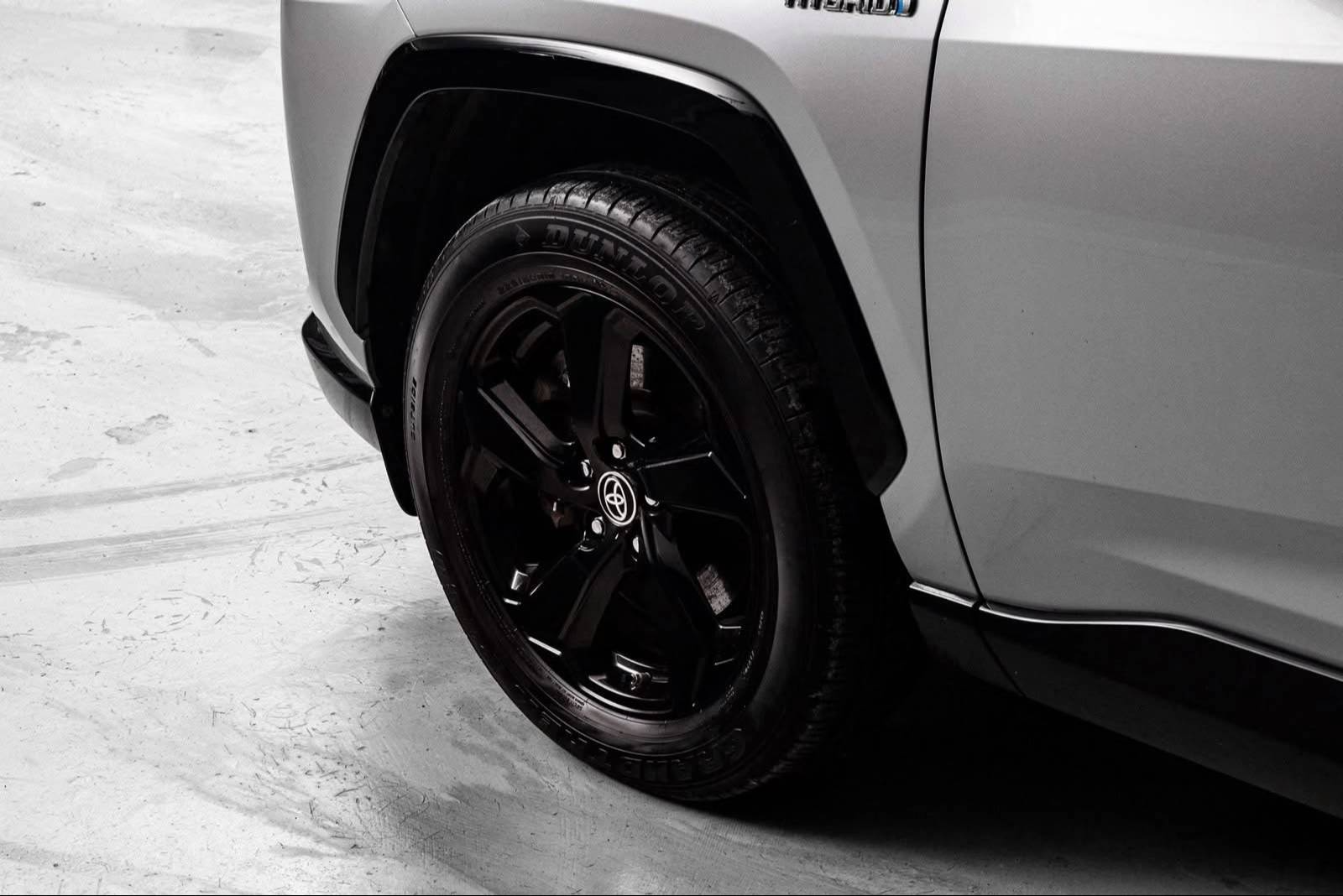 Toyota RAV4 HYBRID 2020 – Image 11