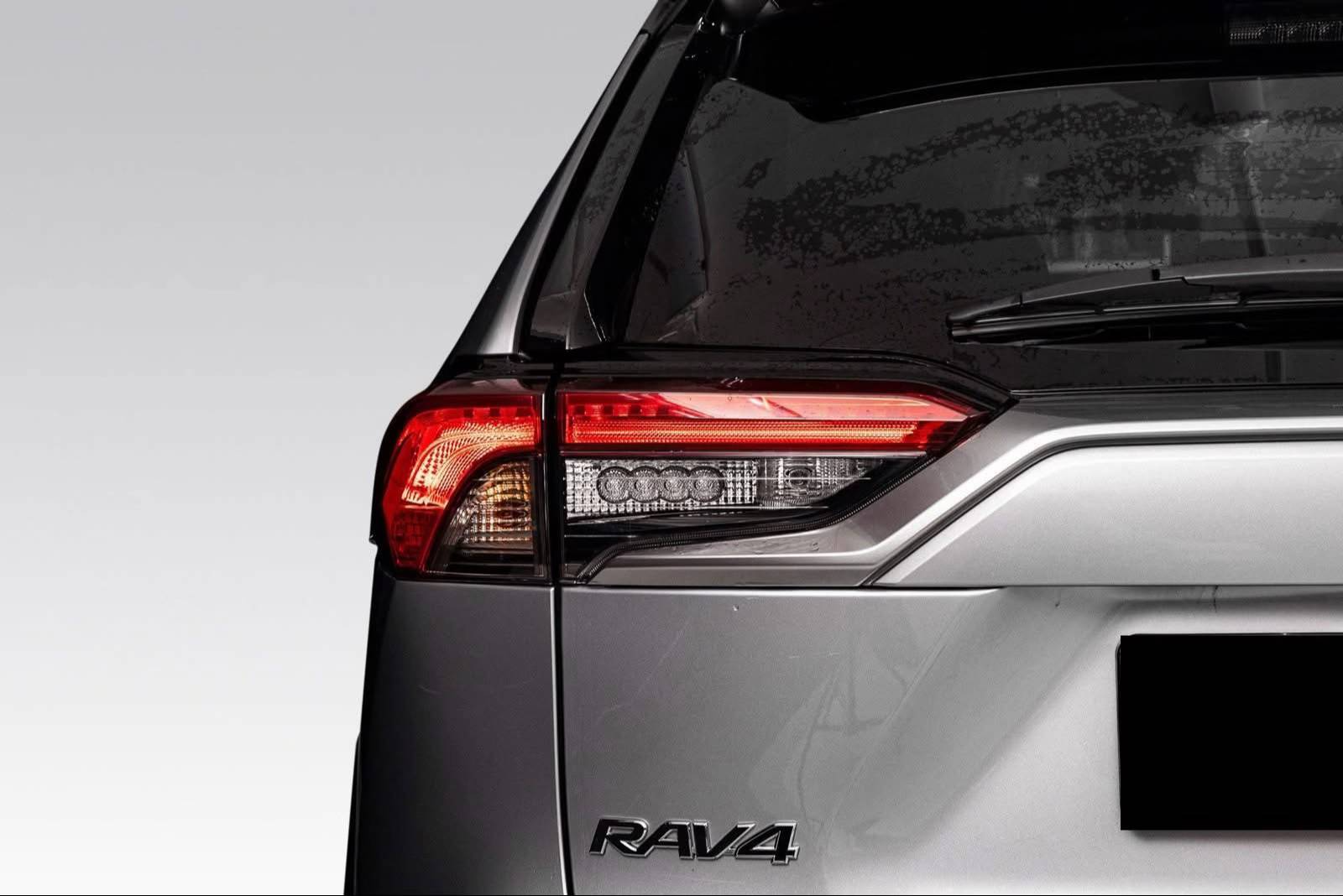 Toyota RAV4 HYBRID 2020 – Image 7