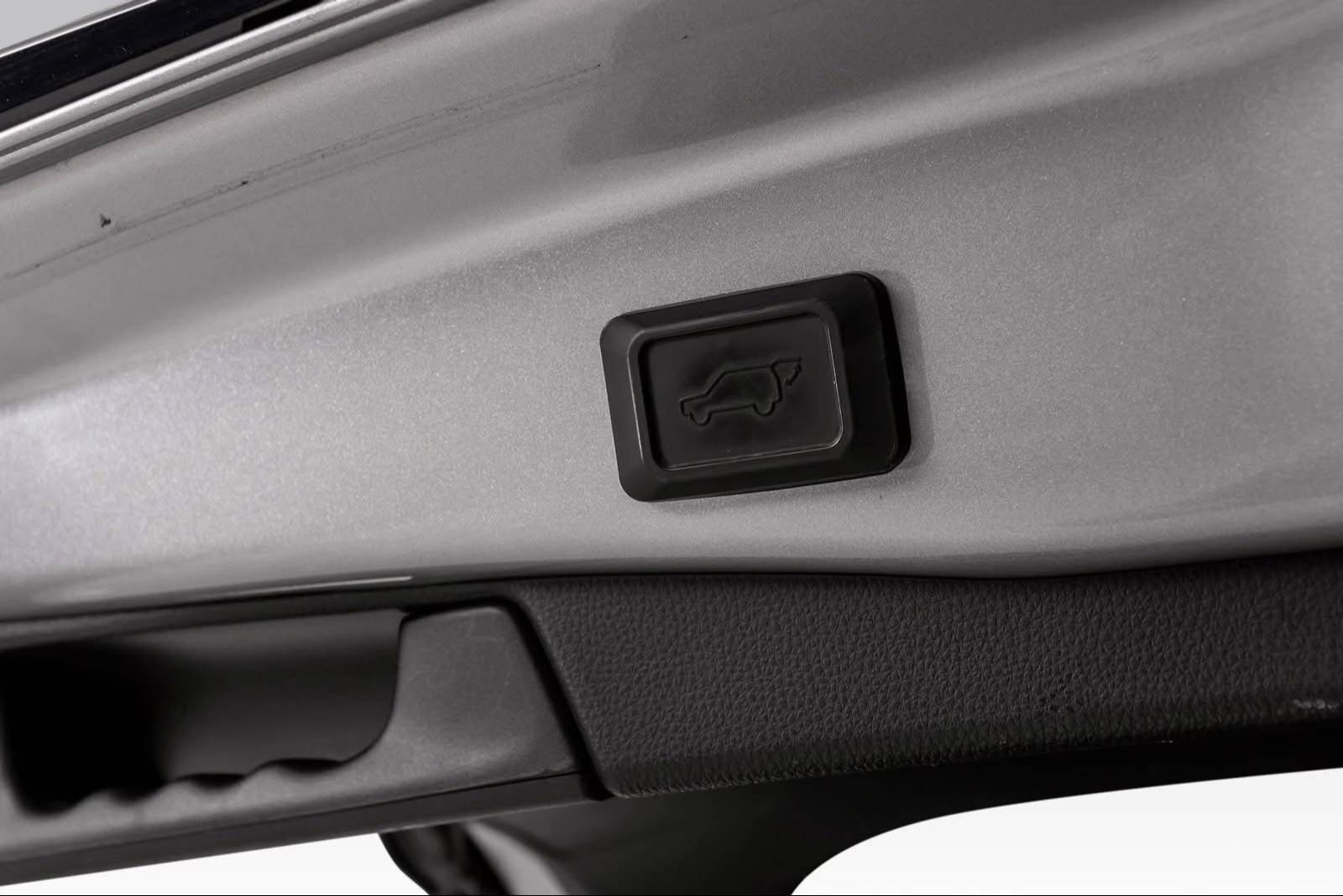 Toyota RAV4 HYBRID 2020 – Image 12