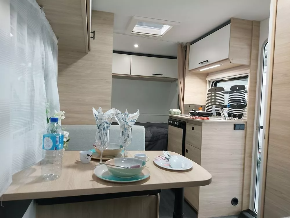 Caravane CARAVELAIR ALBA 390 – Image 16