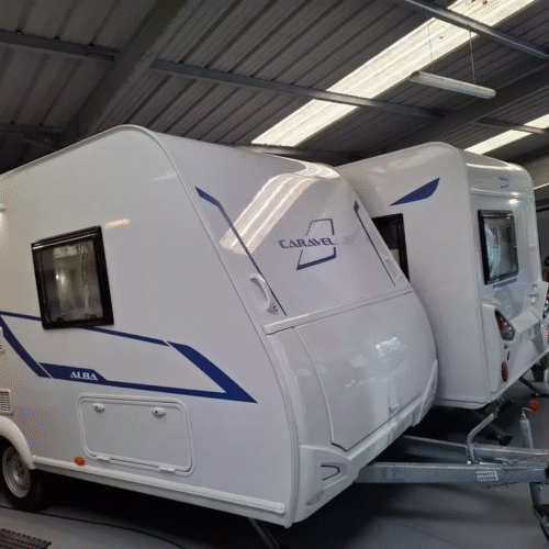 Caravane CARAVELAIR ALBA 390