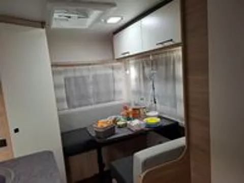 Caravane CARAVELAIR ALBA 390 – Image 5