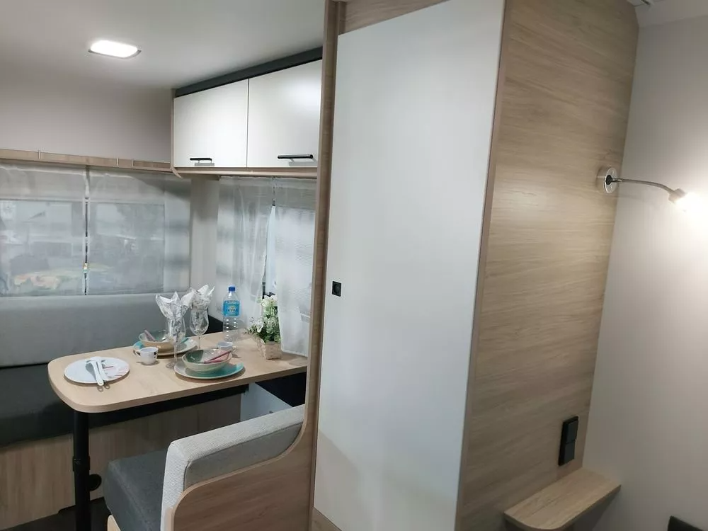 Caravane CARAVELAIR ALBA 390 – Image 14