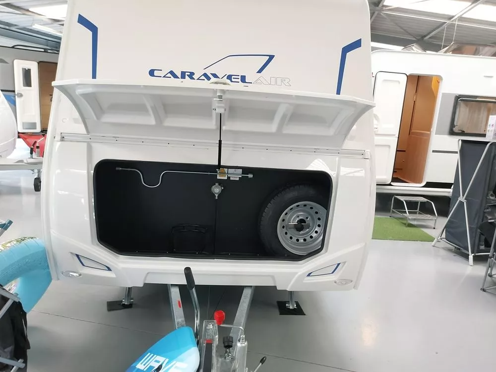Caravane CARAVELAIR ALBA 390 – Image 2