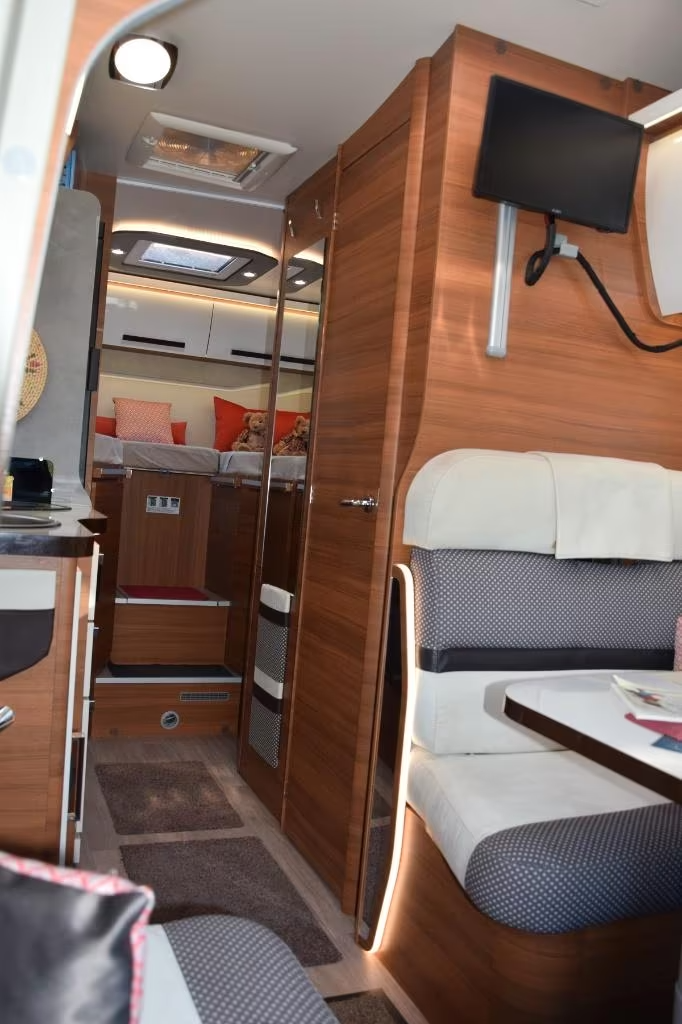 Elnagh Baron 65-Automatic-2023 – Image 23