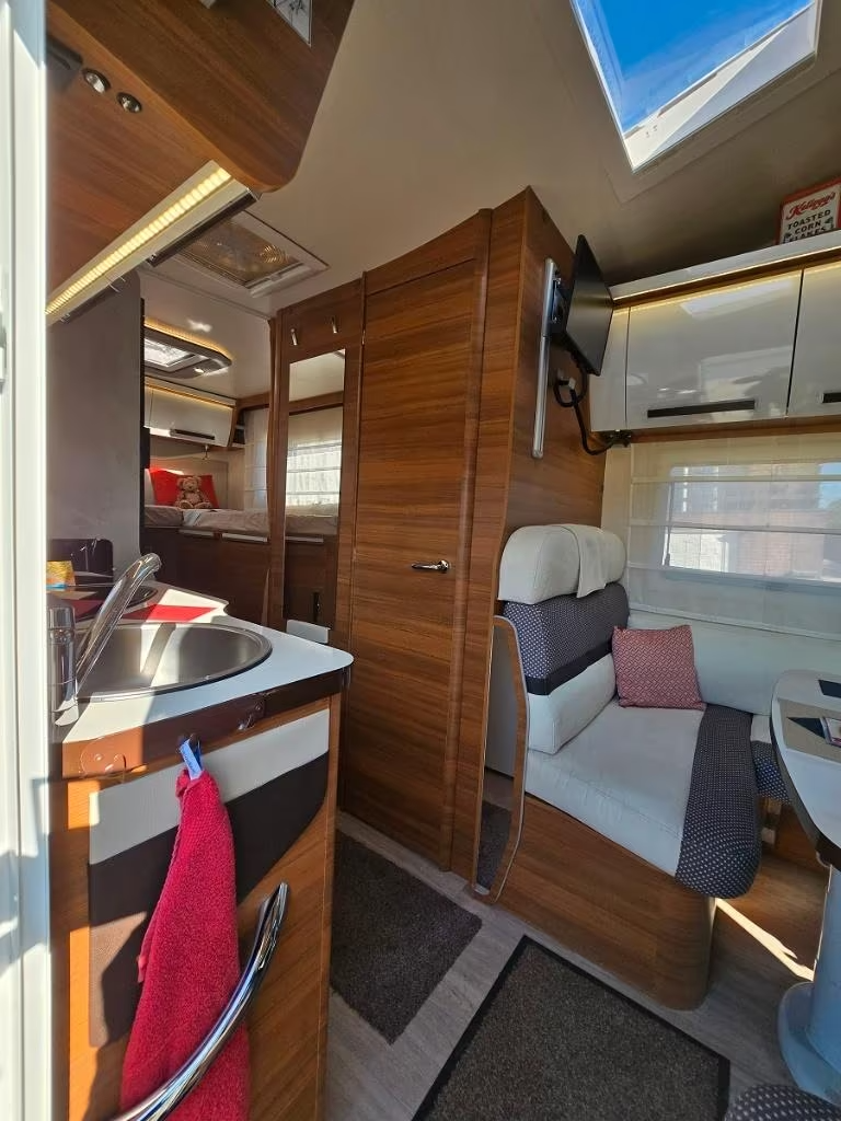 Elnagh Baron 65-Automatic-2023 – Image 17